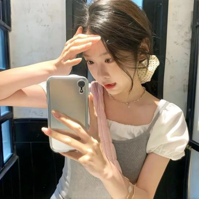 财富、年轻和美貌